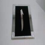 Dekoratif Siyah Üzeri Gümüş Aynalı Pleksi Tablo - Elif